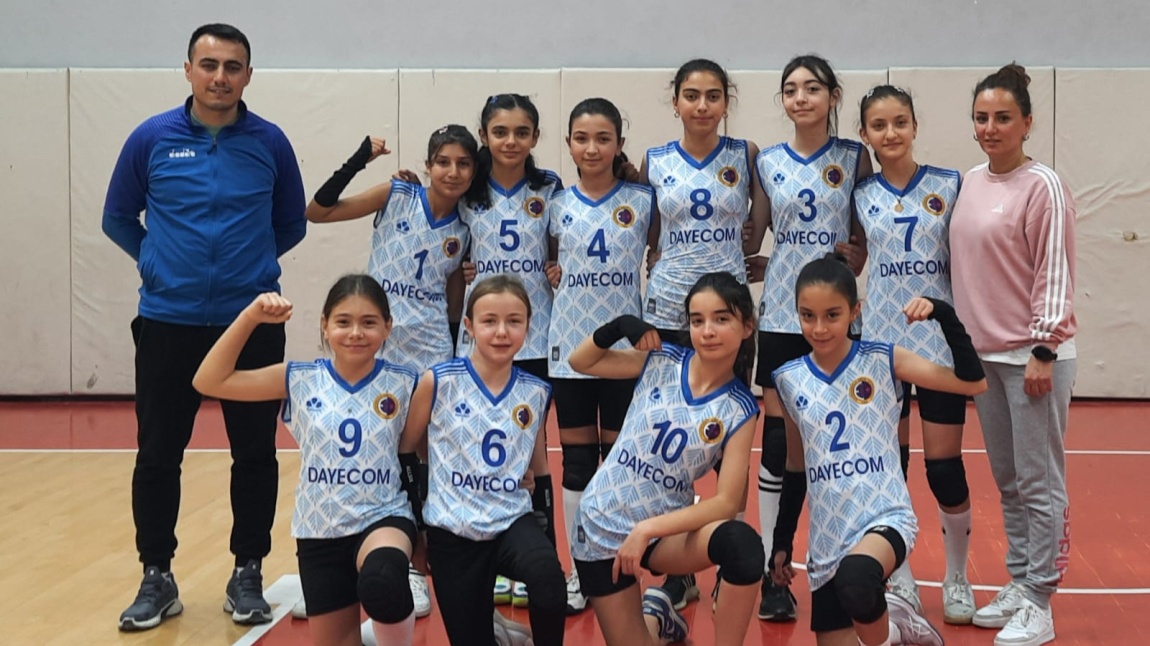 Voleybol Takımımız Şampiyon Oldu